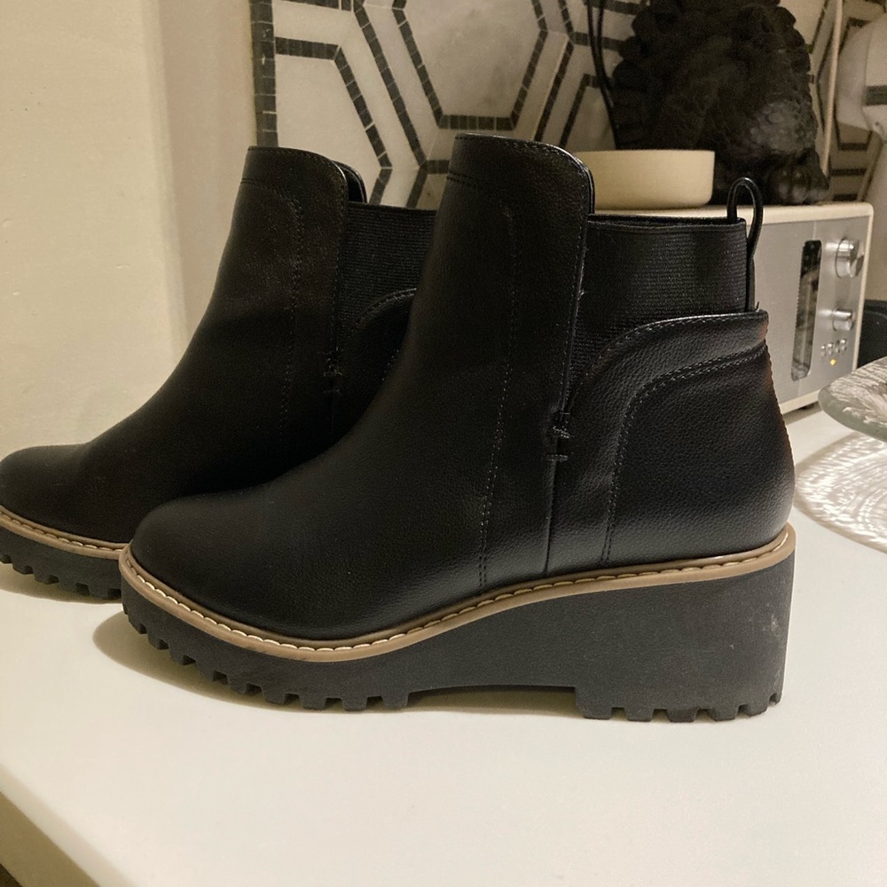Dolce Vita DV Black Rielle Boots 7.5